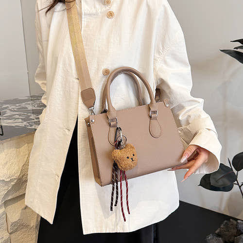 single shoulder crossbody handbag
