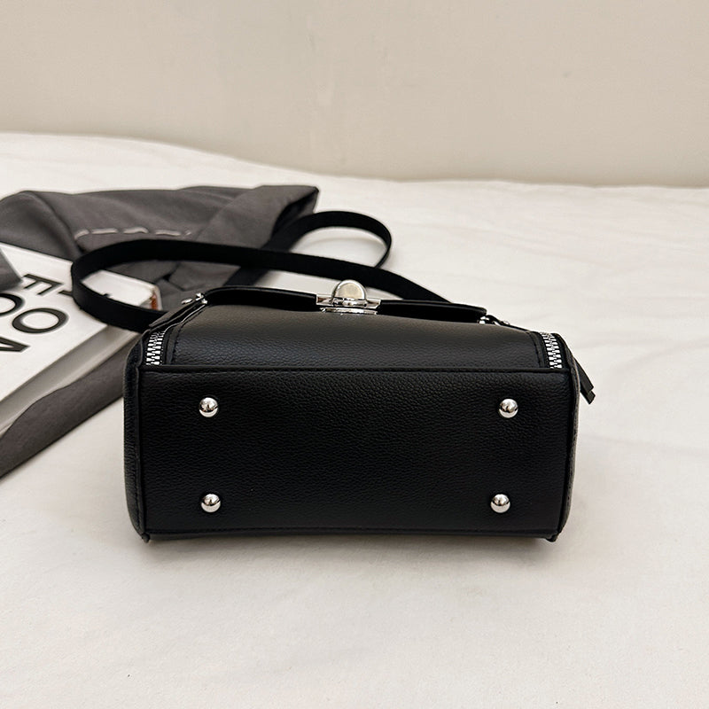 single shoulder crossbody bag