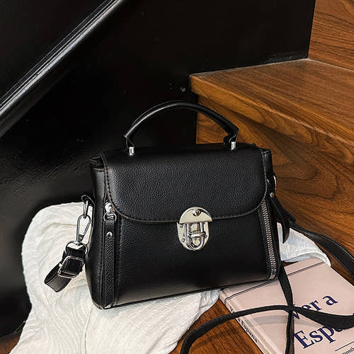 single shoulder crossbody bag