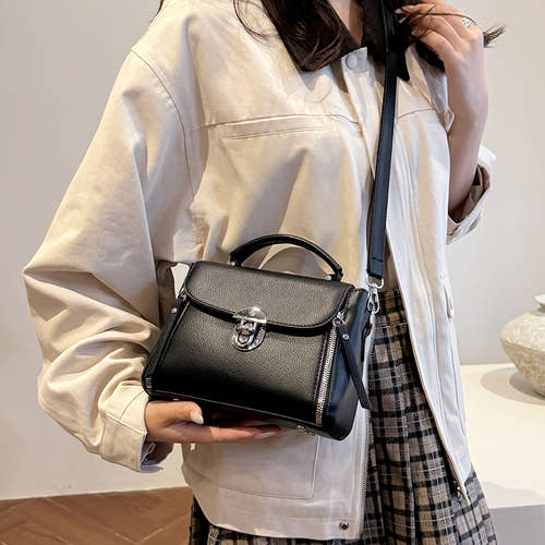 single shoulder crossbody bag