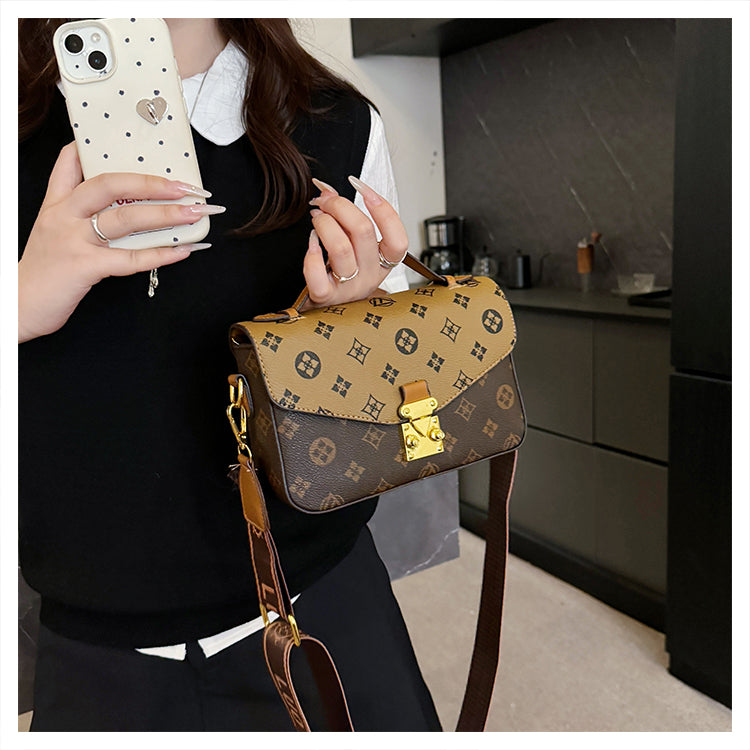 Small square shoulder bag