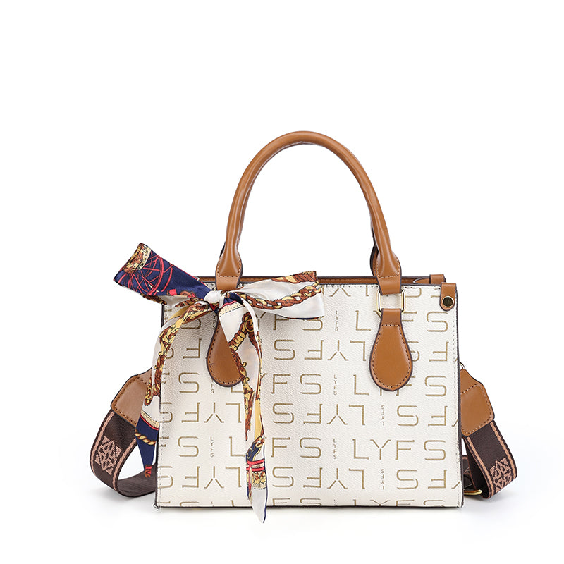 Elegant shoulder bag