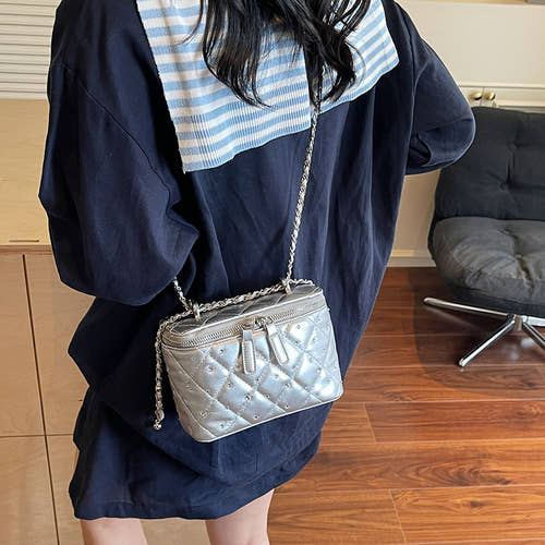 single shoulder crossbody bag