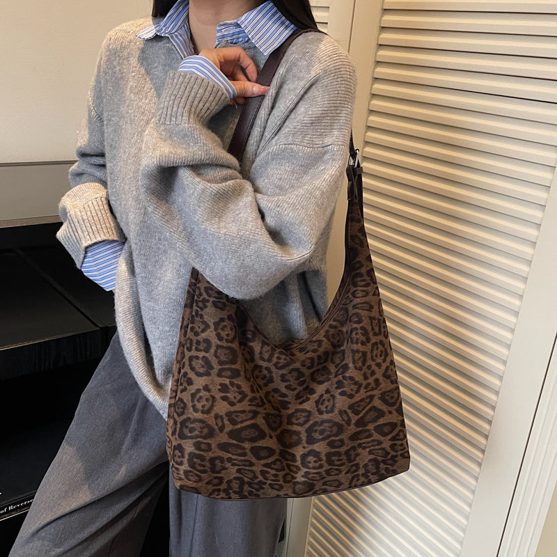 Leopard print suede shoulder bag