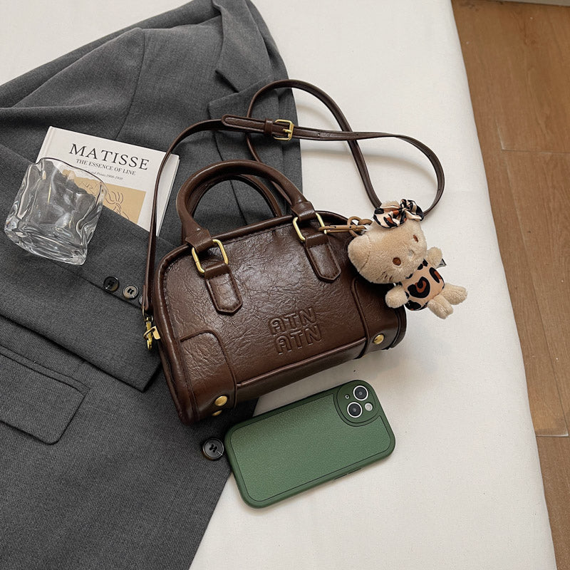 single shoulder crossbody handbag