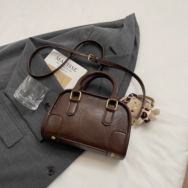 single shoulder crossbody handbag