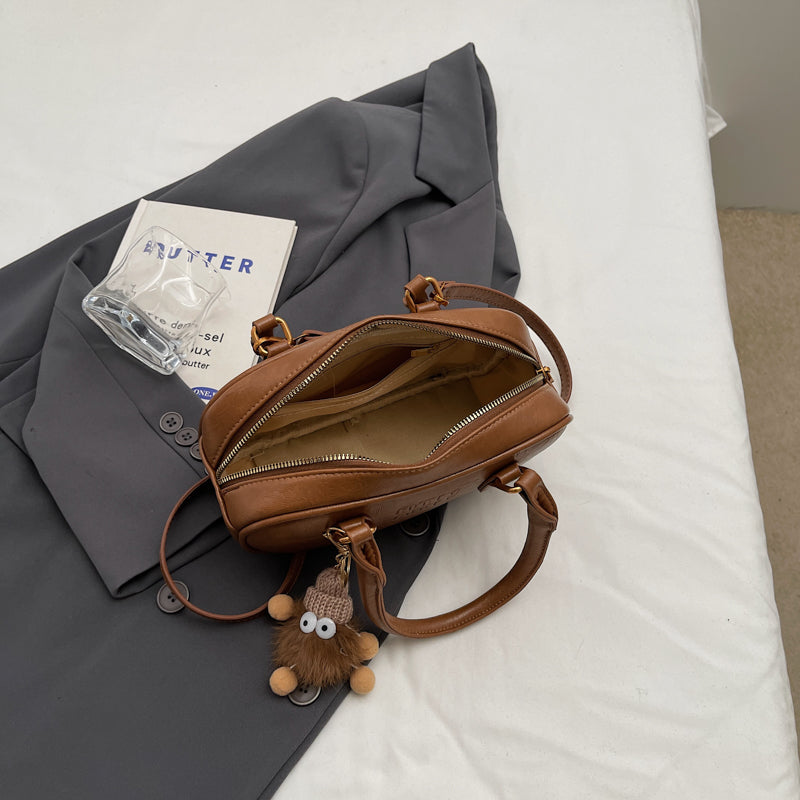 Boston single shoulder crossbody handbag