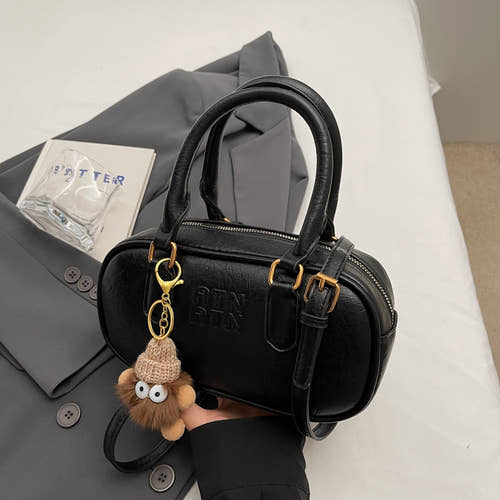 Boston single shoulder crossbody handbag