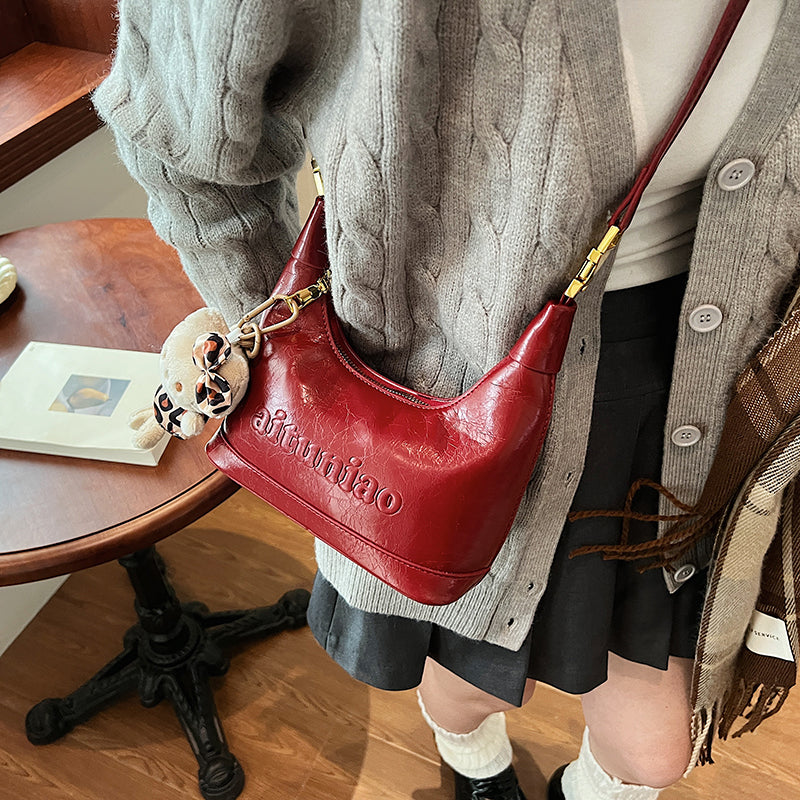 single shoulder handbag