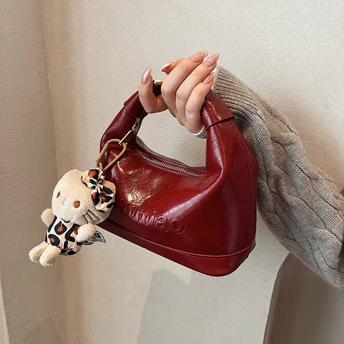 single shoulder handbag