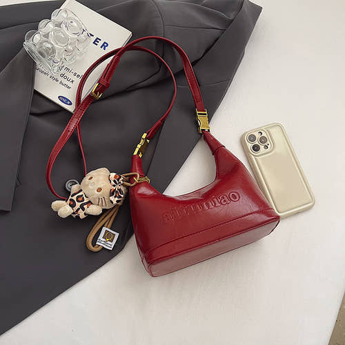single shoulder handbag